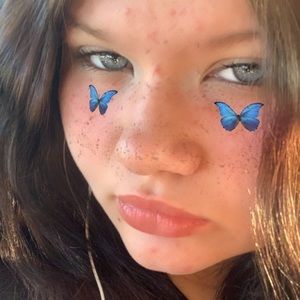 Meet your Posher, Casey